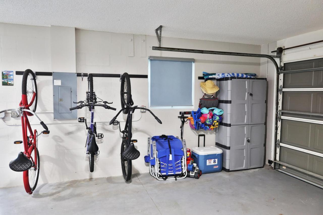 Venice Beach Shops Bbq Bikes Beach Stuff Exterior photo